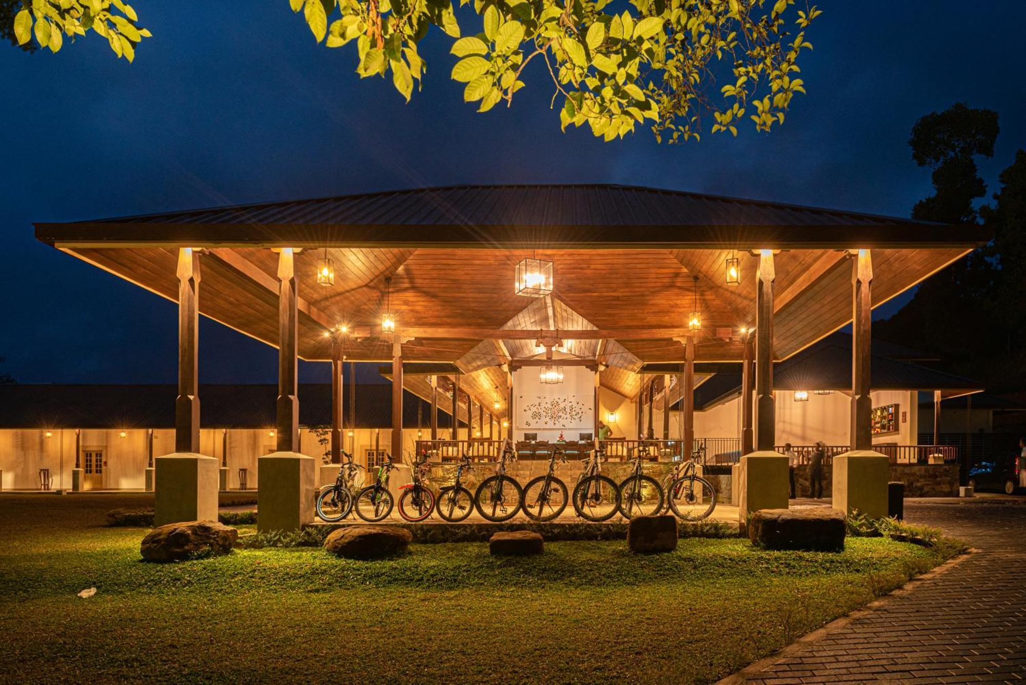 Simpson'S Forest - Luxury Boutique Resort & Spa - Канди Экстерьер фото