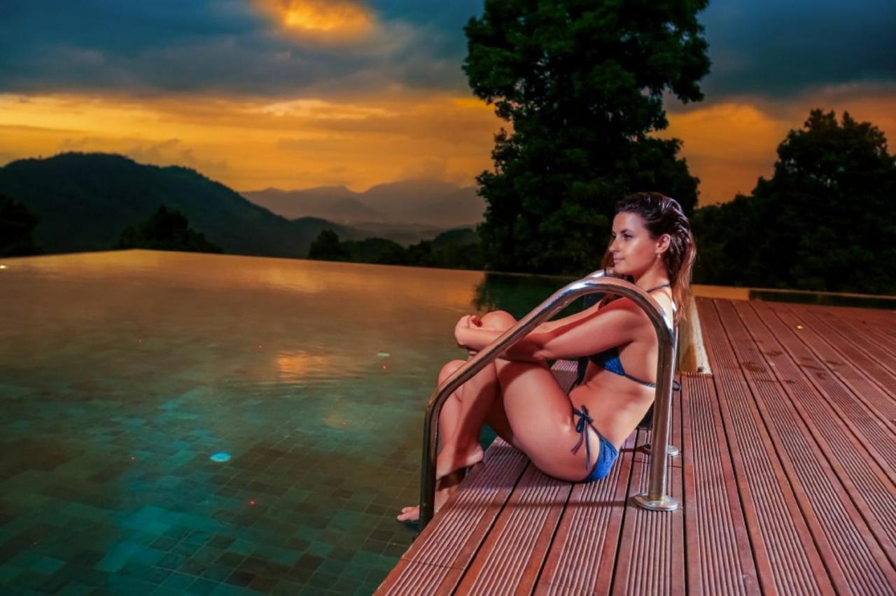 Simpson'S Forest - Luxury Boutique Resort & Spa - Канди Экстерьер фото